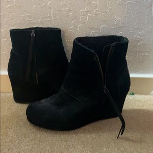 Toms Zip Up Wedges